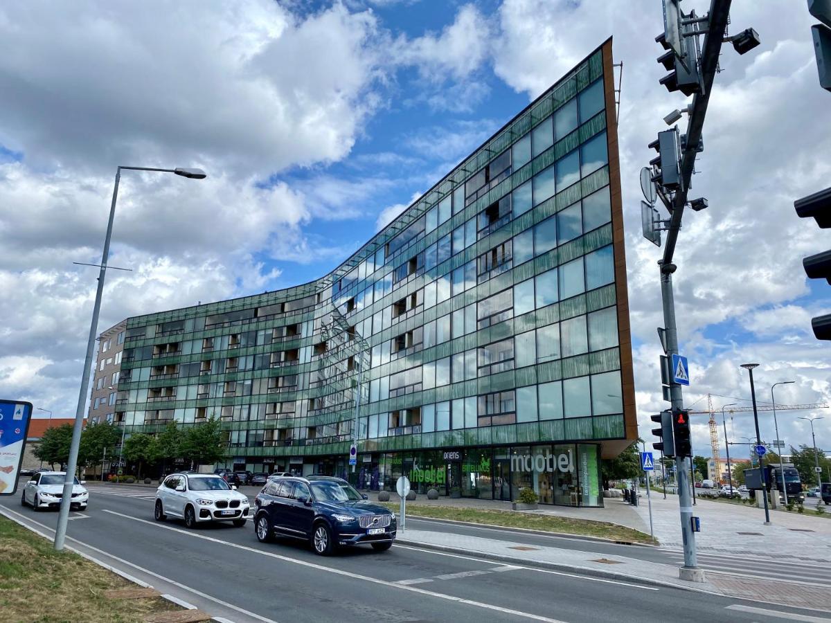 Cozy Lootsi Residence With Sauna And Balcony - Tallinn City Centre Exterior foto
